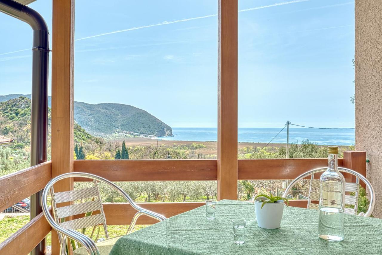 Two Bedroom House With Sea View Maj Buljarica Εξωτερικό φωτογραφία