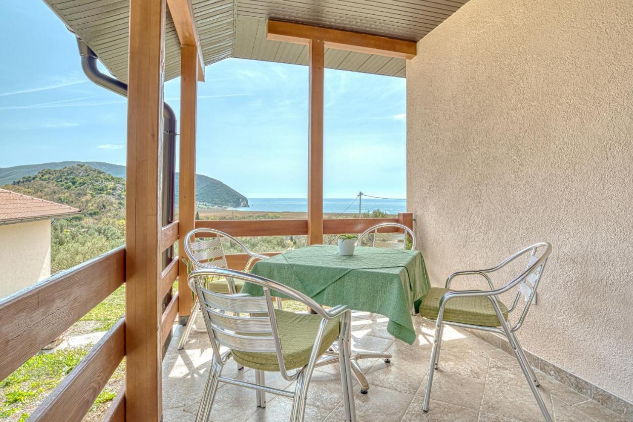 Two Bedroom House With Sea View Maj Buljarica Εξωτερικό φωτογραφία