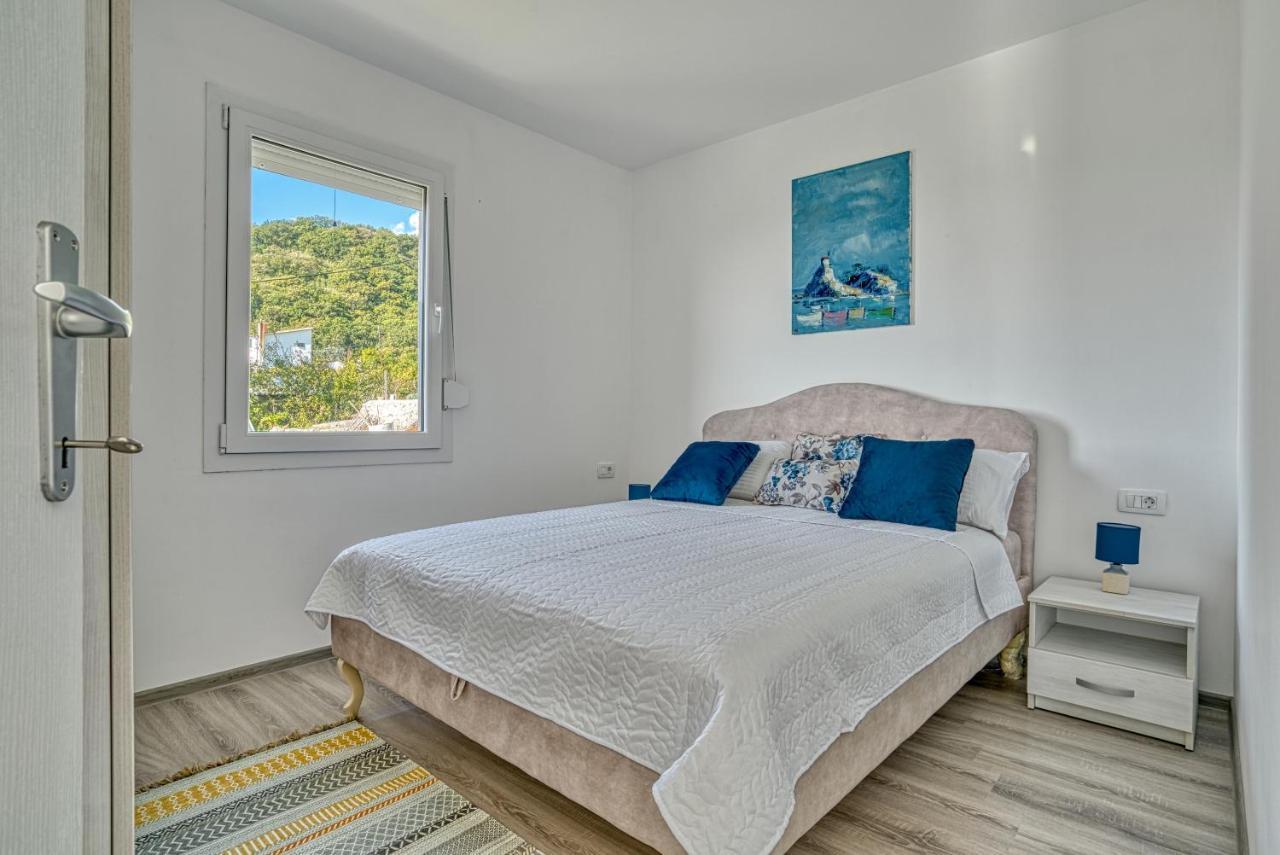 Two Bedroom House With Sea View Maj Buljarica Εξωτερικό φωτογραφία